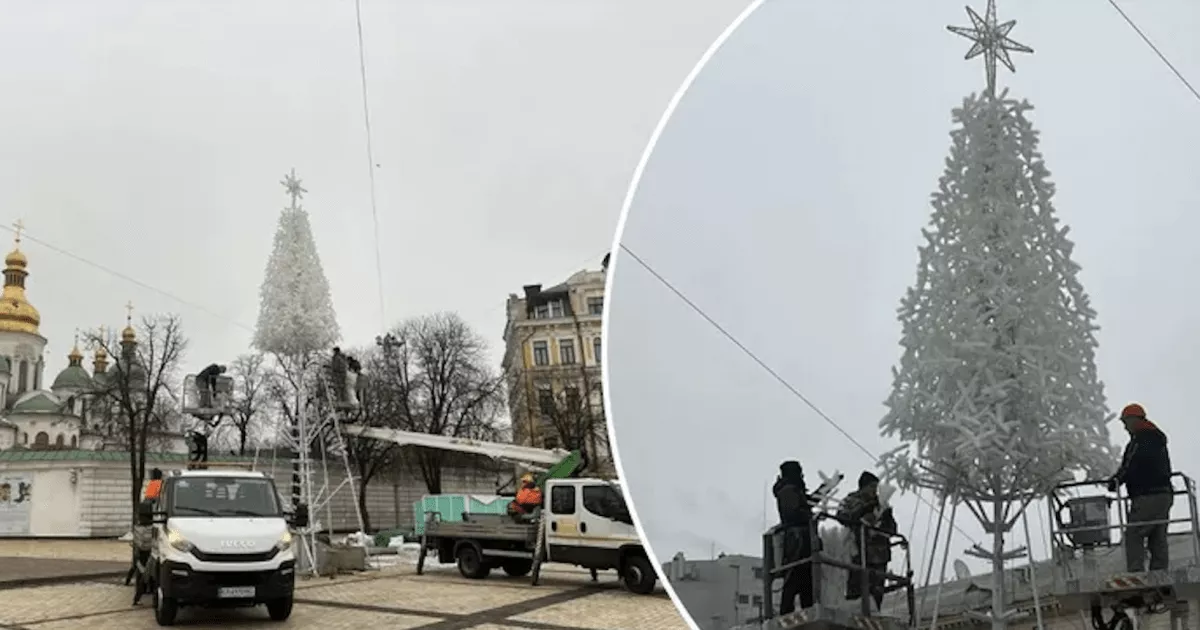 Головна ялинка України вже світиться: центр Києва готується до свят