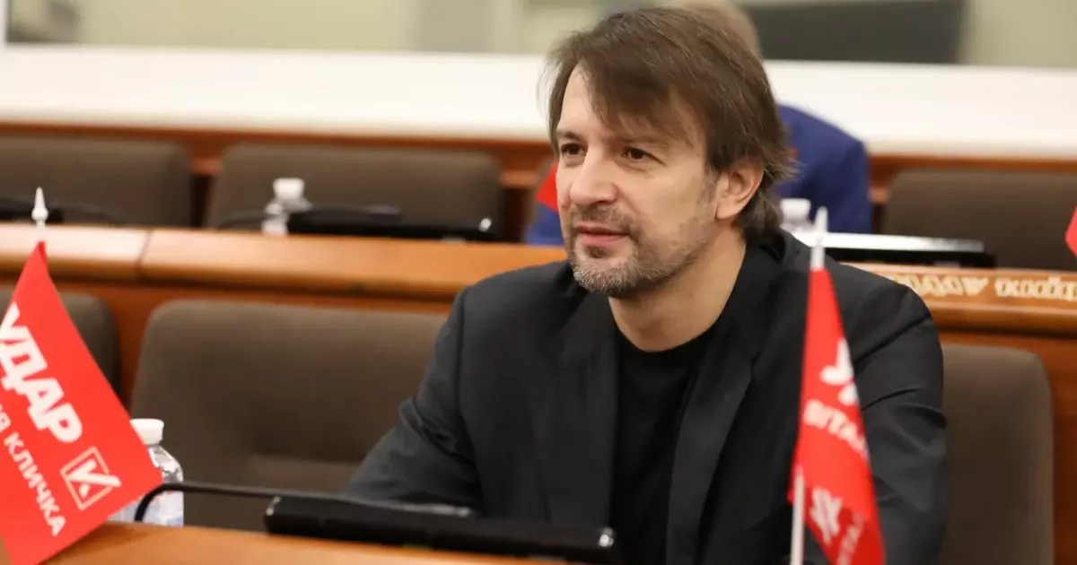 Воротар політики? Шовковський лишив «Динамо», але пропустив 56% засідань Київради