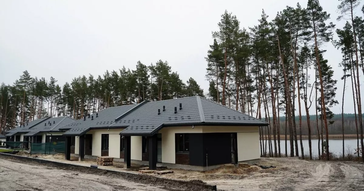 «Квіт Калини»: ветерани Нацгвардії отримали ключі від нових будинків, переїзд — навесні