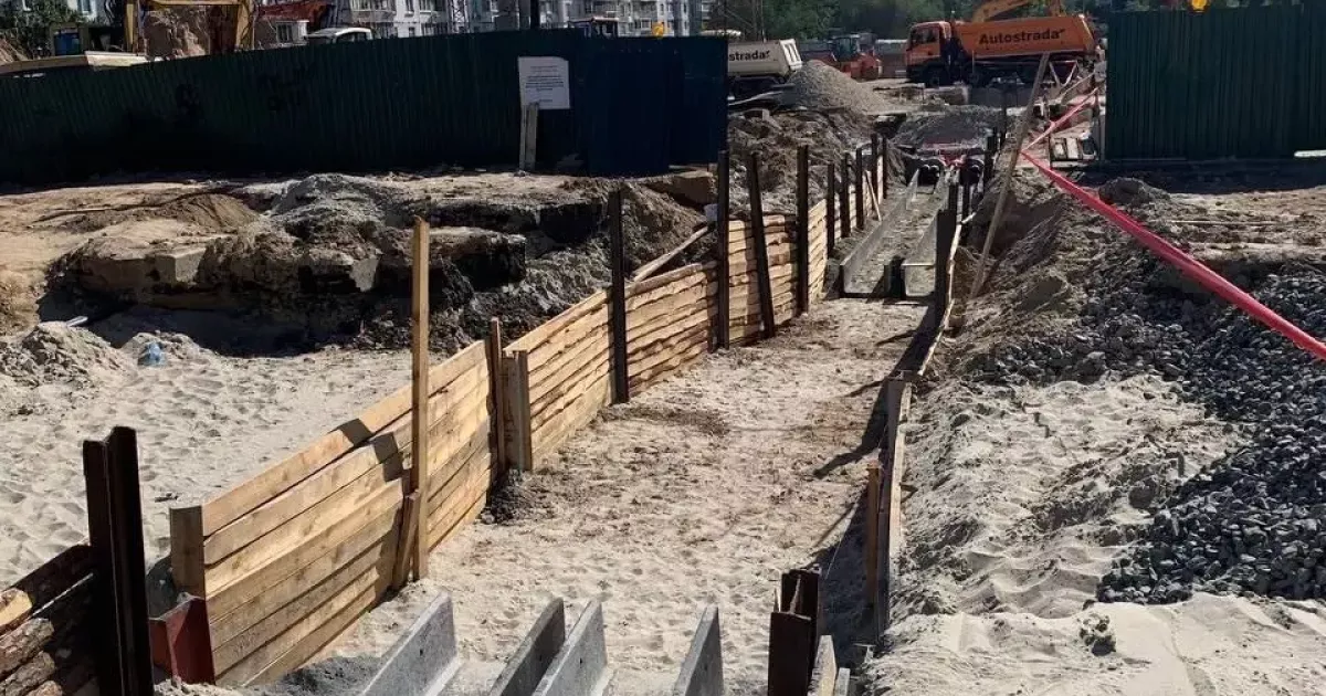 Метро на Виноградар: у Києві завершено критично важливий етап — підземлено високовольтні лінії, що блокували будівництво