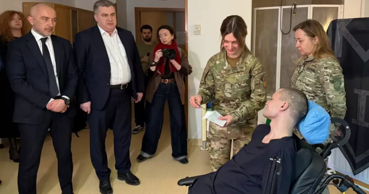 Скандал у «ПриватБанку» отримав продовження: Пишний сам видав картку бійцю з ампутацією