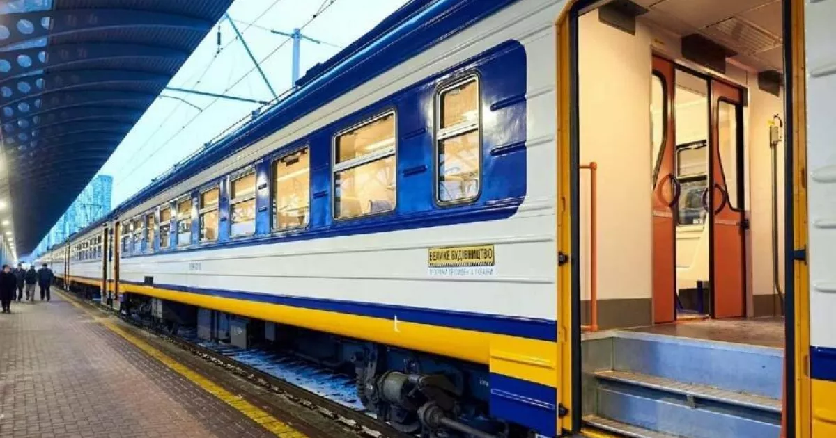 Зміни до 30 грудня: де електрички в Києві відправляються з нових колій