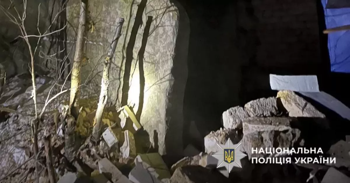 Будинок зруйновано вибухом: на Київщині постраждав літній чоловік
