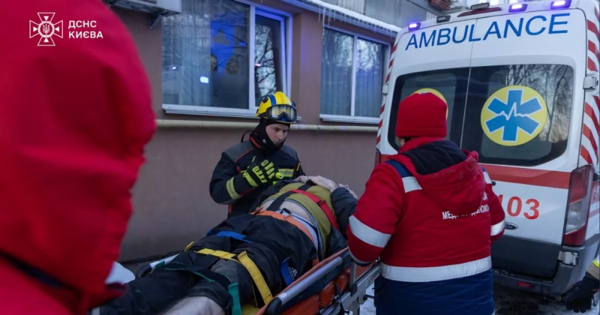 Падіння в ліфтову шахту під час відключення світла: інцидент у центрі Києва