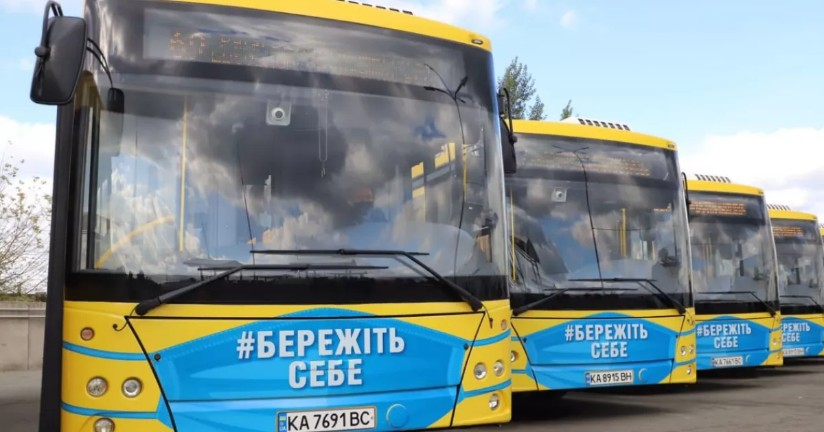 У неділю автобуси №31, 110 та 112 курсуватимуть зі змінами
