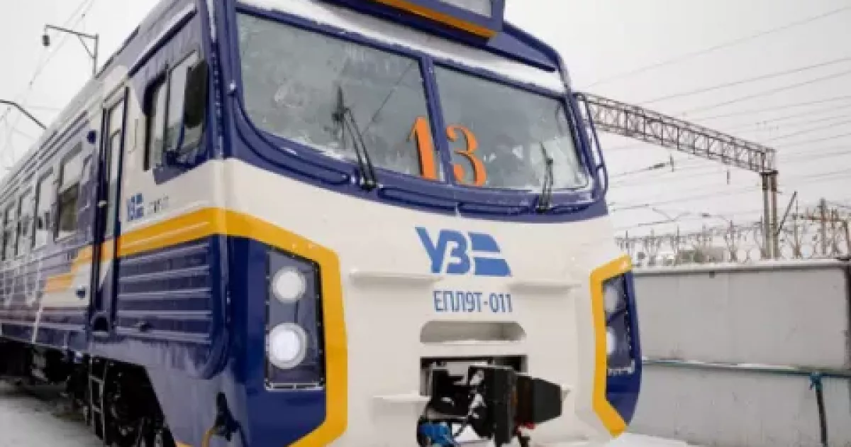 Комфортний приміський рух: Укрзалізниця запустила модернізований електропоїзд