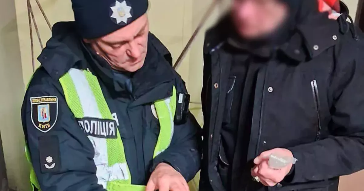 Охоронник паркінгу обмежив доступ до укриття під час тривоги — деталі з Києва