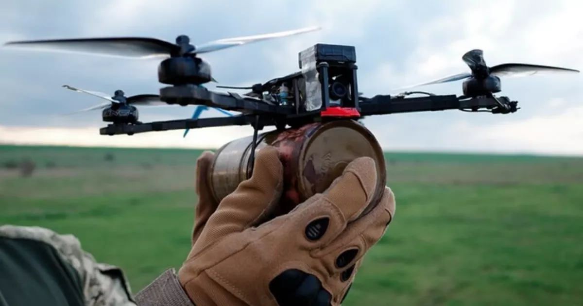 FPV-дрон «Незламних сердець» ефектно спопелив російський танк на фронті