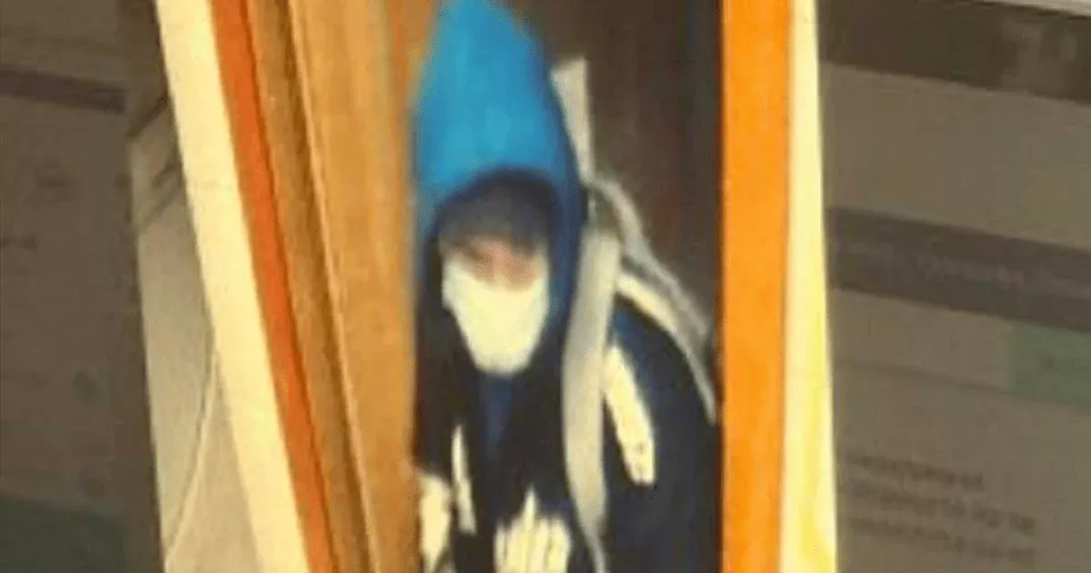 «Гангстер»-невдаха на проспекті Бажана: киянин намагався пограбувати обмінники з іграшковим пістолетом