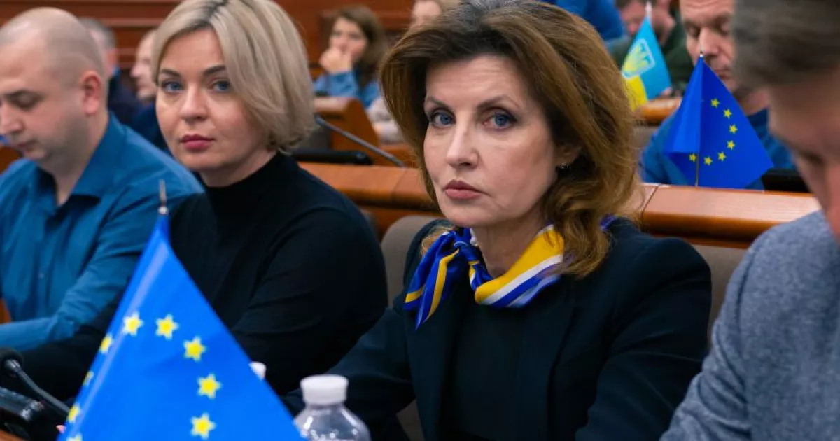 Гроші на виживання: політичні баталії у Київраді залишили вразливих киян без додаткових виплат