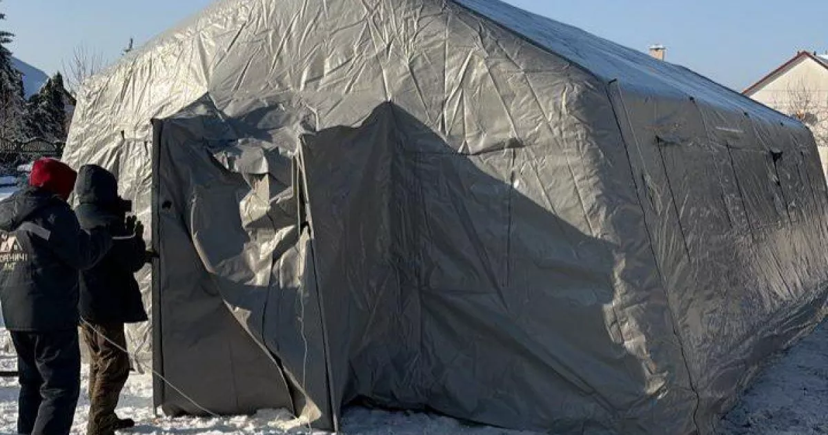 Блекаут під Києвом: у Білогородській громаді масово лагодять мережі та відкривають нові точки обігріву