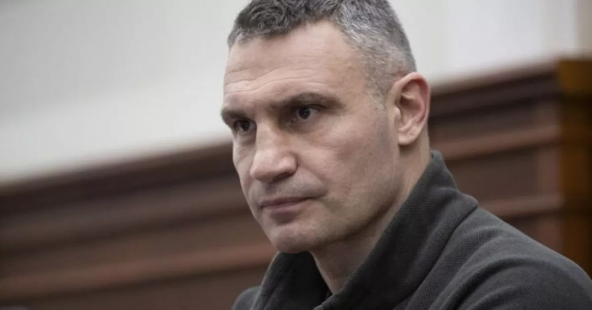 Сніговий ультиматум у столиці: Кличко дав головам районів час до вечора на прибирання вулиць