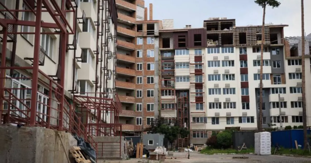 У селах Бучанської громади капітально відремонтують 16 багатоповерхівок