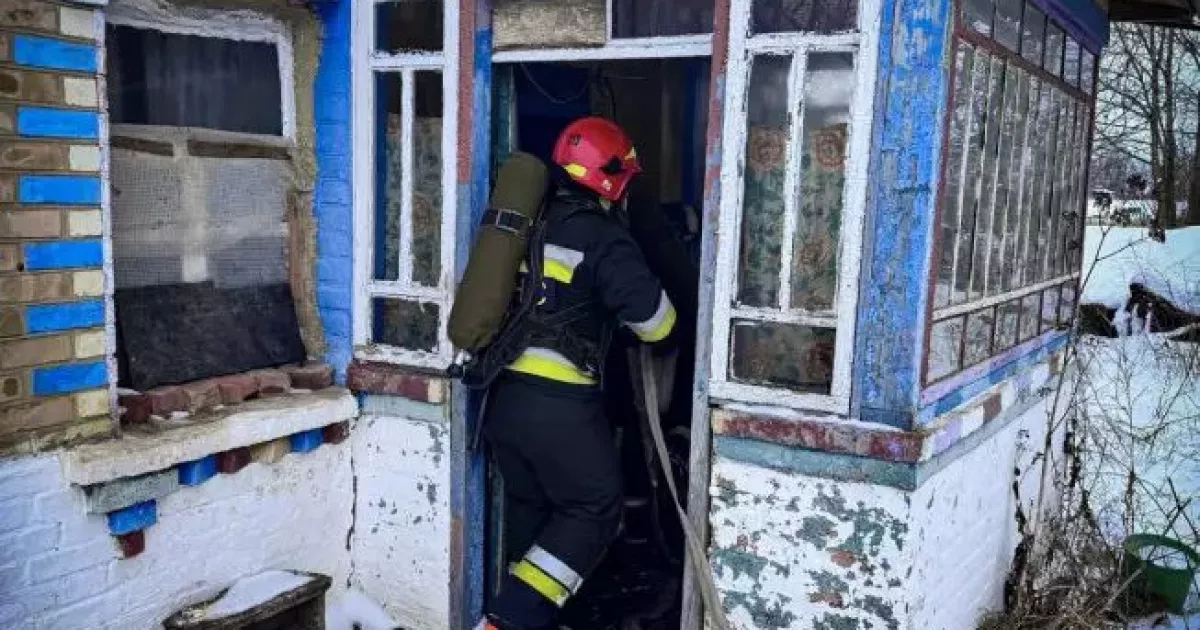 Вогонь не вибачає помилок: пожежа в приватному будинку забрала життя 52-річного чоловіка