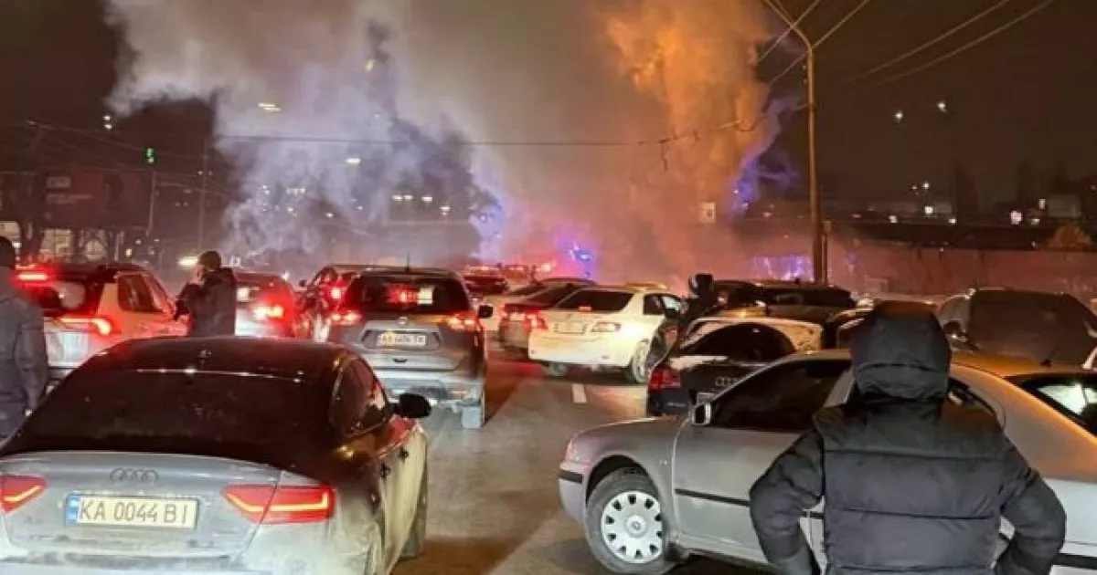 Пожежа на Шулявці: що сталося на Берестейському проспекті ввечері 25 січня
