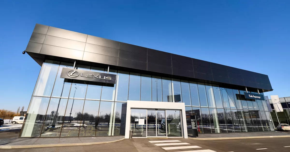 Офіційний дилер Lexus: чому покупка в автосалоні — це більше, ніж просто автомобіль?