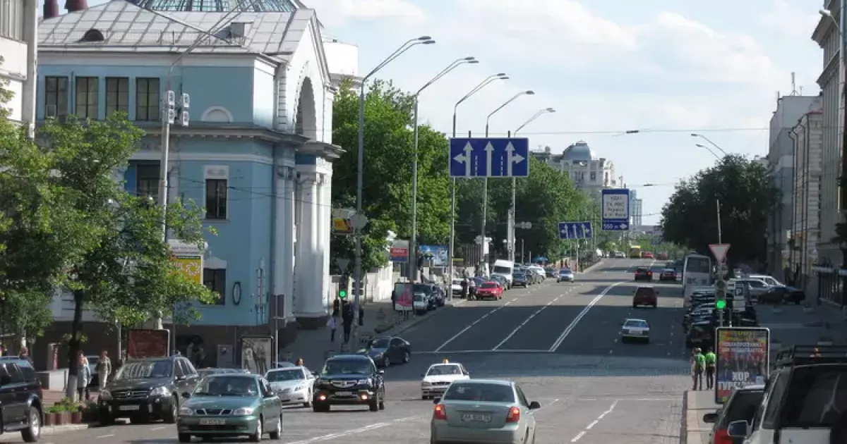 На Володимирській у центрі Києва обмежили рух до 6 лютого