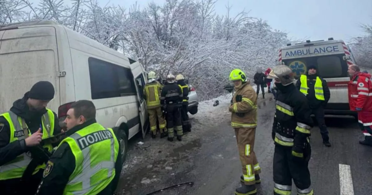 Трагедія на Білоцерківщині: ДТП з маршруткою забрала два життя