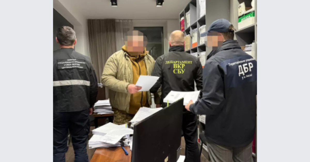 14 епізодів хабарів: на Київщині командир частини заробляв на підлеглих
