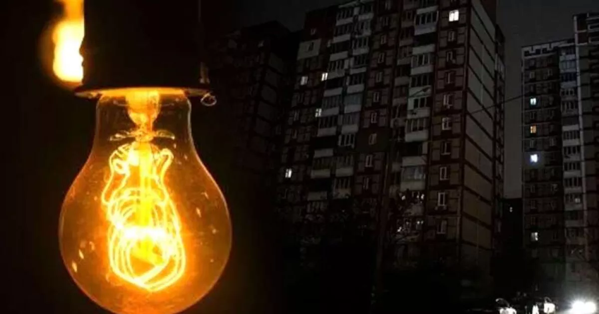 Тотальні відключення світла чи інформаційна атака: що насправді відбувається з енергосистемою Києва