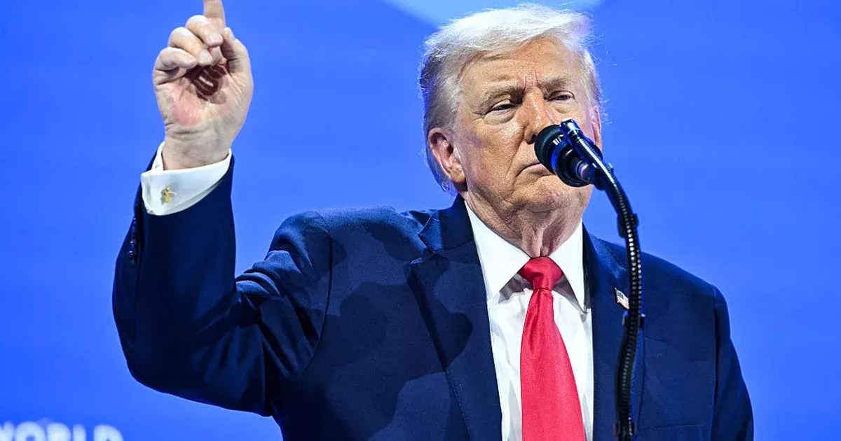 Київ уважно слухає: заява Трампа про «врегулювання конфлікту» в Україні викликала більше запитань, ніж відповідей
