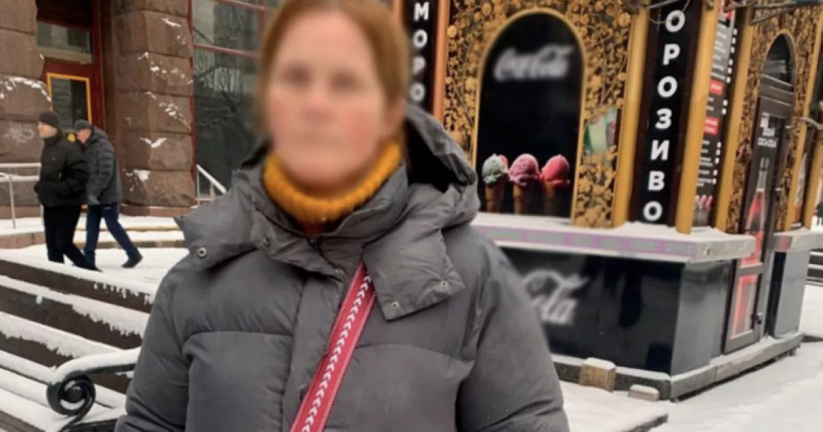 Прийшла на співбесіду — пішла з грошима: у ресторані на Подолі обікрали працівницю