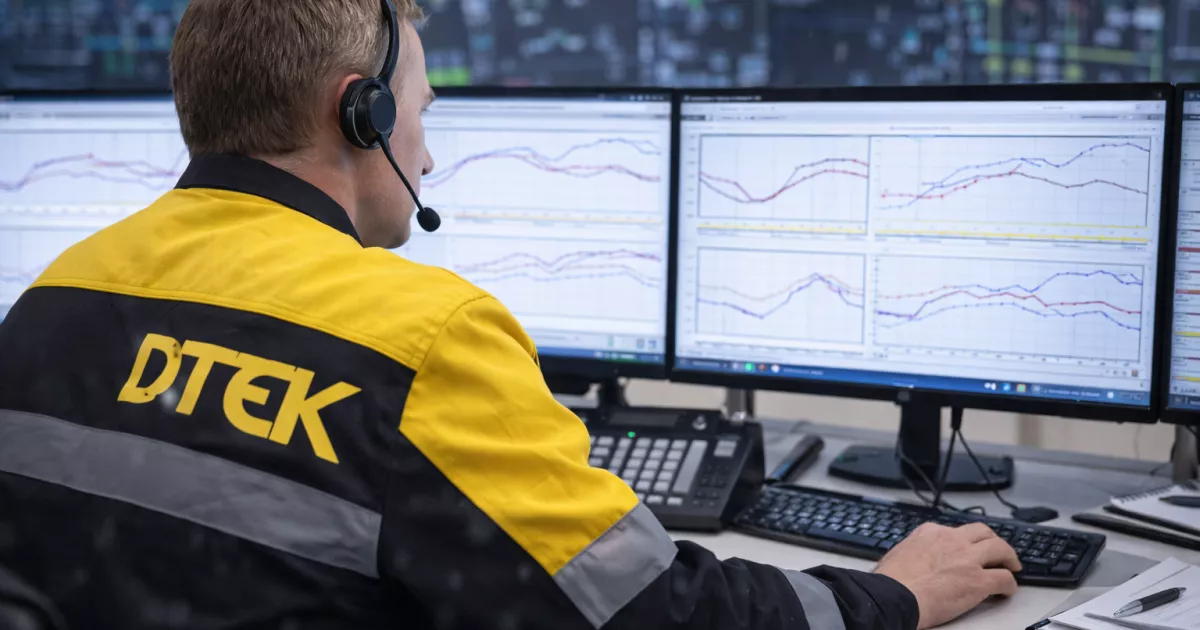 Сусіди зі світлом, а ви — ні? Енергетики пояснили, чому графіки в Києві працюють по-різному навіть для однієї підгрупи