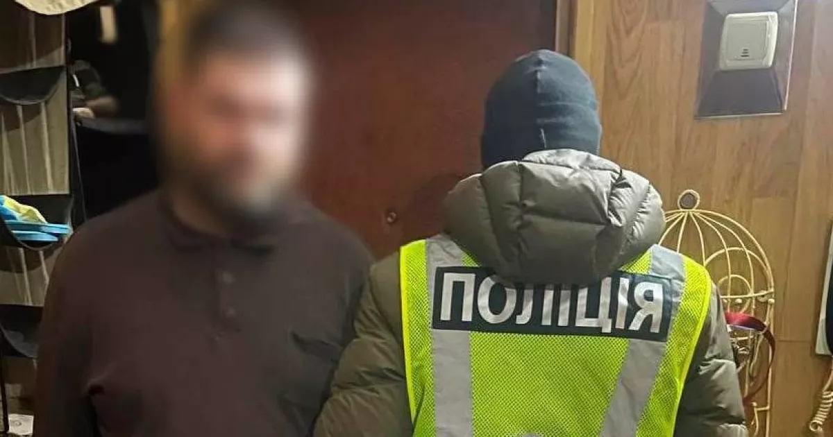 Наркошоп у квартирі: на Солом’янці затримали рецидивіста, який продавав амфетамін прямо з рук
