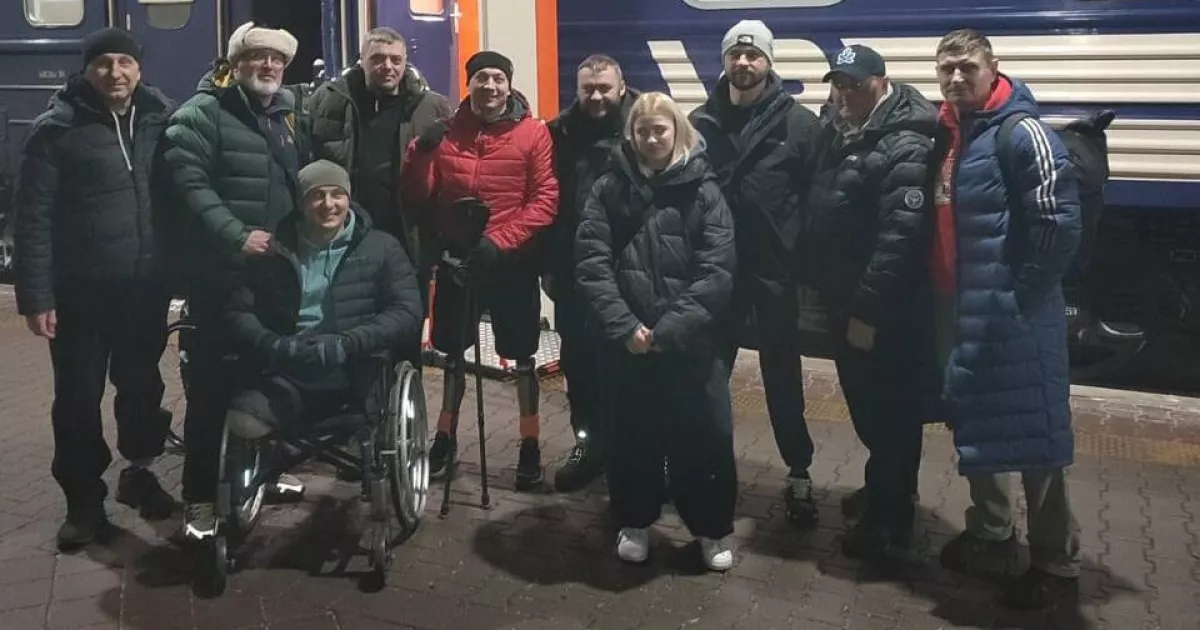 Ветерани з Ірпеня поїхали підкорювати парахокей у Фінляндію