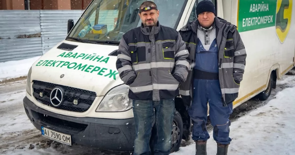 Київщина підтримує столицю: ремонтні бригади працюють у денні й нічні зміни