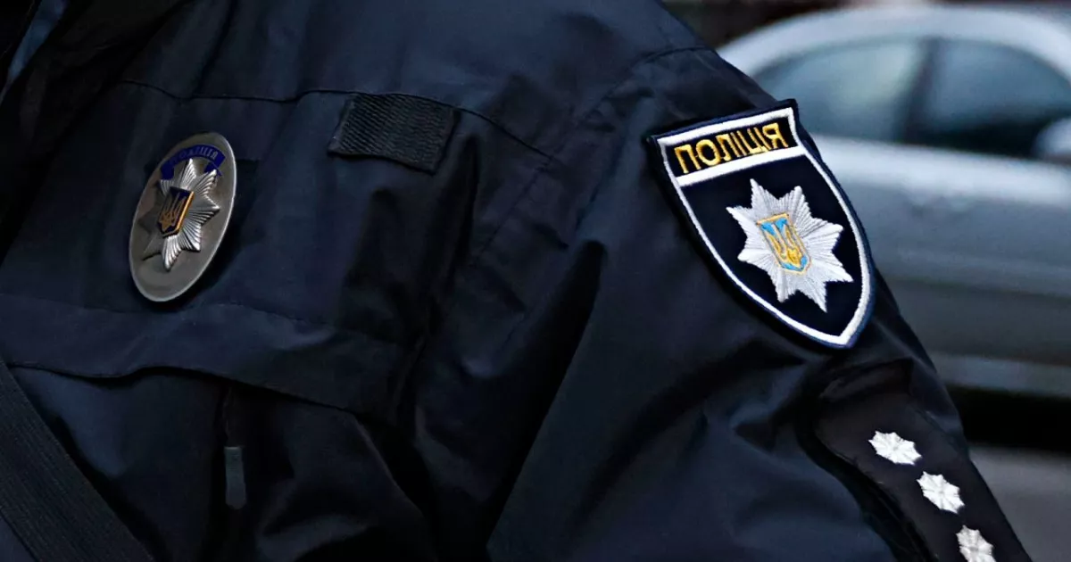У Києві затримали екслікаря, який вимагав у ветерана ЗСУ 6 000 доларів за інвалідність