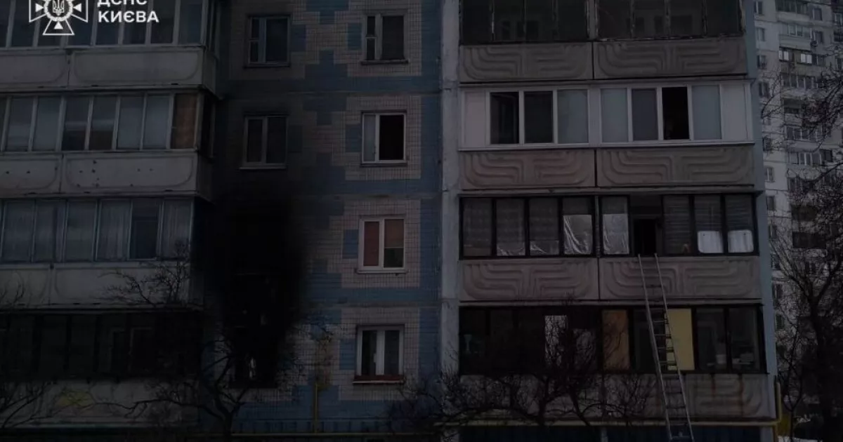 Пожежа на Троєщині: у дев’ятиповерхівці врятували сімох мешканців, серед них діти