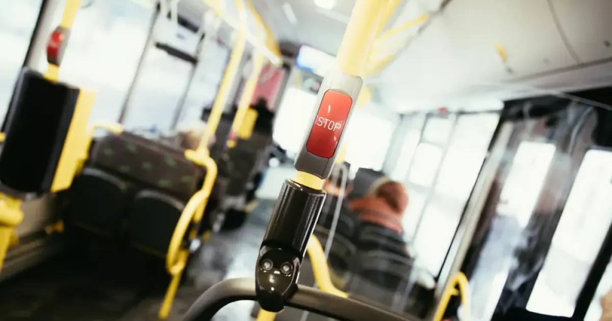 На лівому березі Києва тимчасово змінили маршрути автобусів №46 та №112
