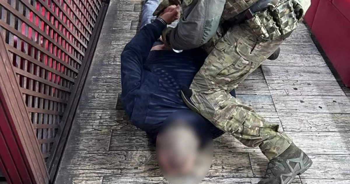 Шевченківська поліція затримала киянина за незаконне заволодіння автомобілем під примусом