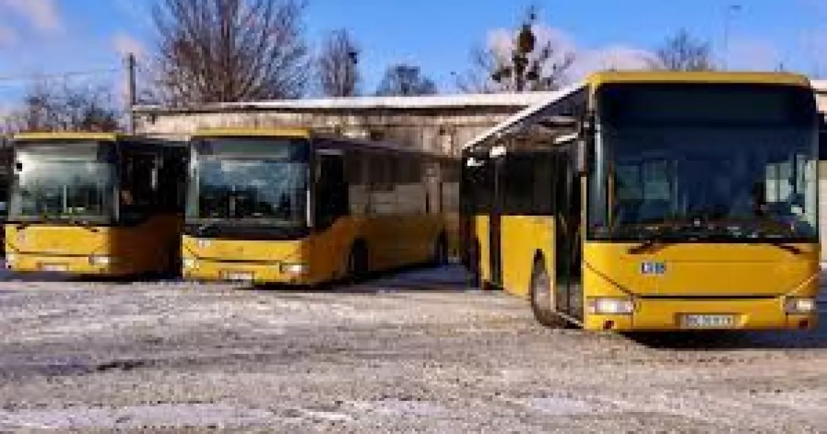 Київщина відправляє автобуси в Одесу: поки місто без світла, пасажирів возитимуть дизелями