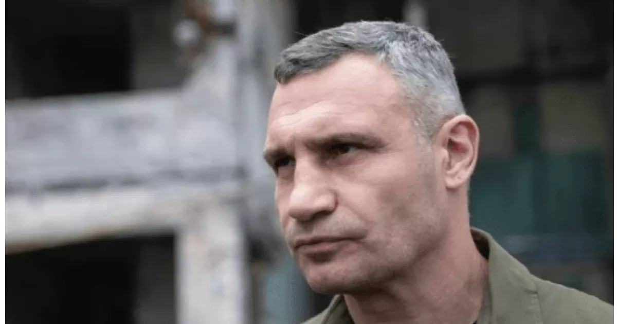 Кличко: у більшості будинків Києва вже відновили опалення після обстрілів