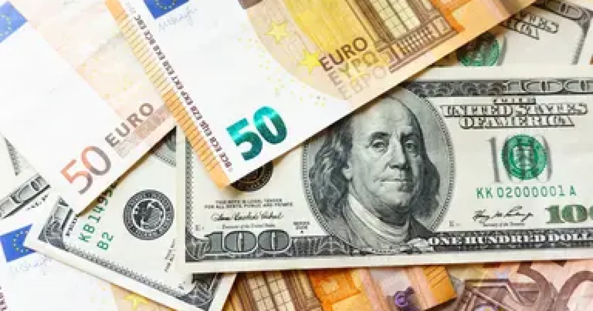 Курс долара та євро у Києві: де зараз найвигідніше обміняти валюту