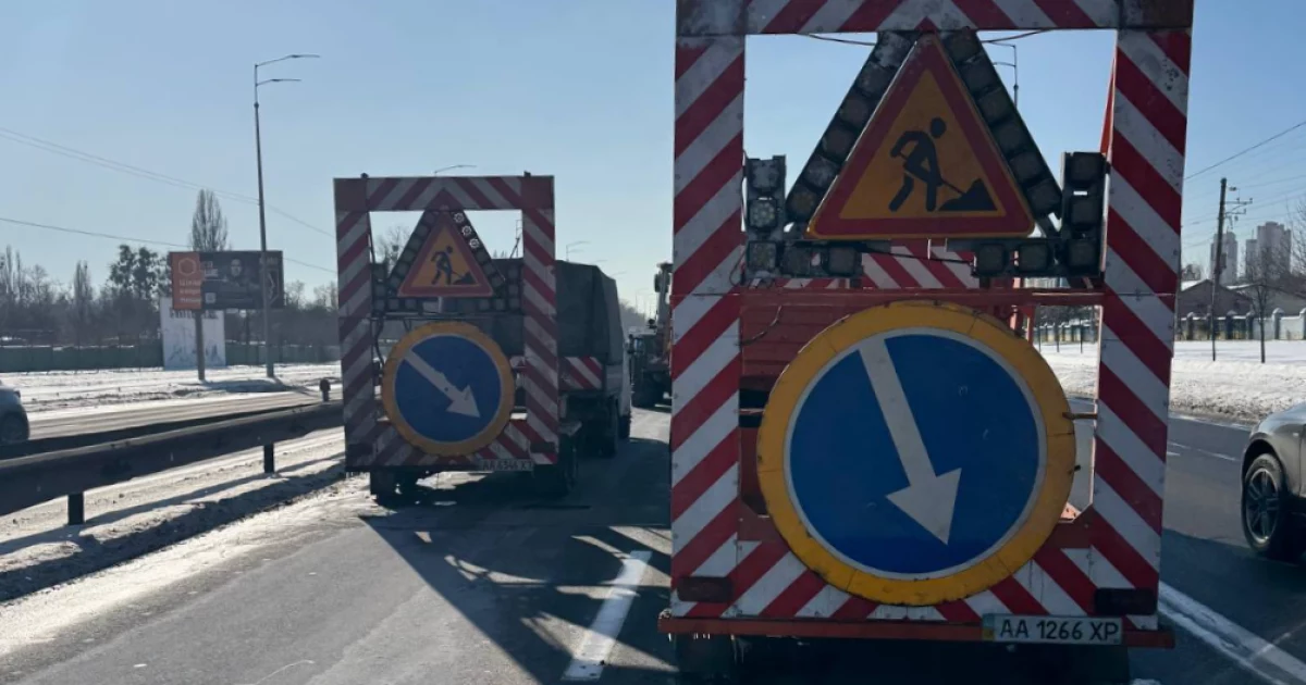 Понад 7 тисяч «квадратів» латок: у Києві прискорили ремонт небезпечних ям