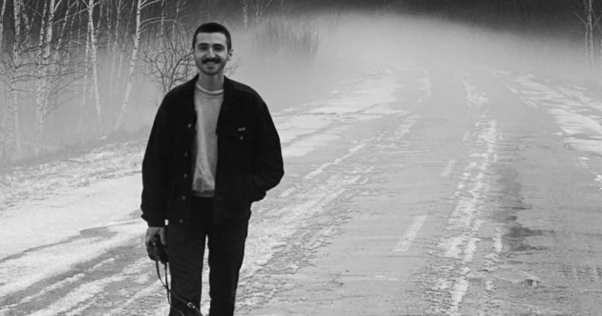 «Перехідний стан»: у Києві покажуть фронтові фото морпіха й фотографа Костянтина Гузенка