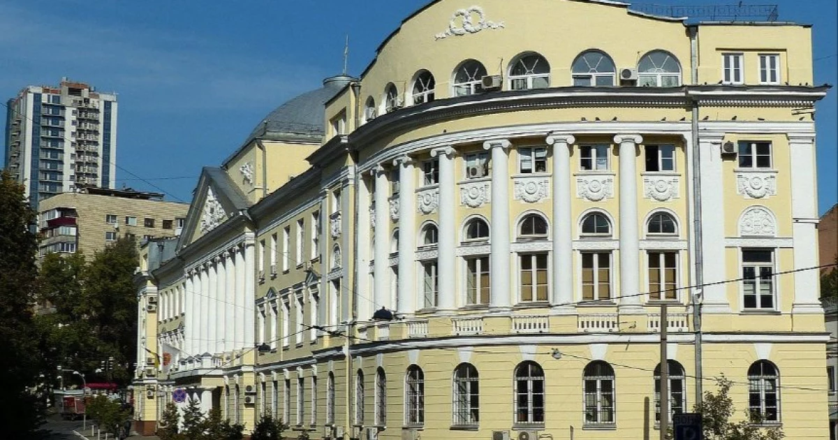 У Києві за 23 млн грн реставрують історичну будівлю ДСНС на Гончара