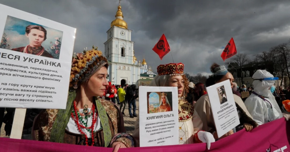 8 березня у Києві відбудеться Марш Жінок - про права на війні та в тилу