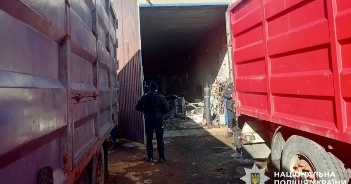 На Київщині під час ремонту вантажівки стався вибух: зварювальник отримав важкі опіки