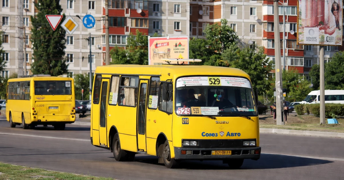 Вже по 20 гривень: у київських маршрутках почали піднімати ціни на проїзд