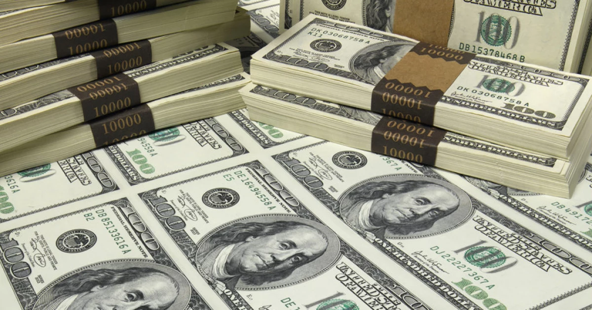 У Києві судитимуть двох чоловіків за продаж підроблених доларів