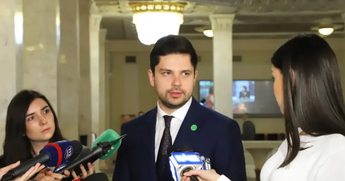 «Як прожити на 3 тисячі гривень»: у Раді підняли питання мінімальних пенсій
