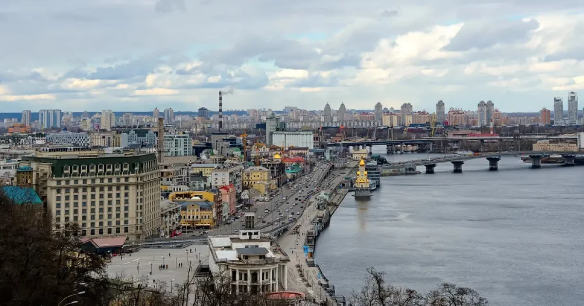 Якою буде погода у Києві на початку тижня: синоптики дали прогноз