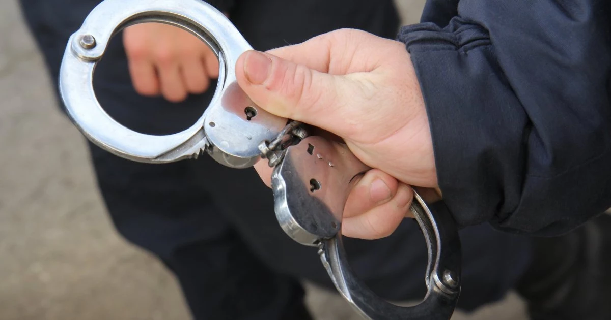 Від оперативника до шахрая: експравоохоронець грабував пенсіонерів під виглядом служби безпеки банку