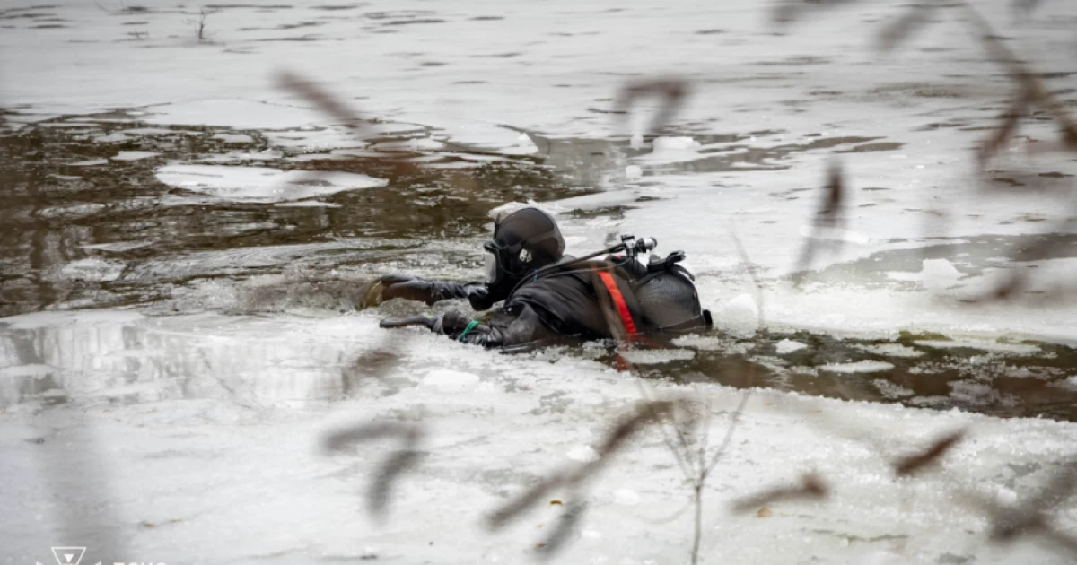 Підводний вибух у Києві: водолази знайшли уламки ворожої ракети