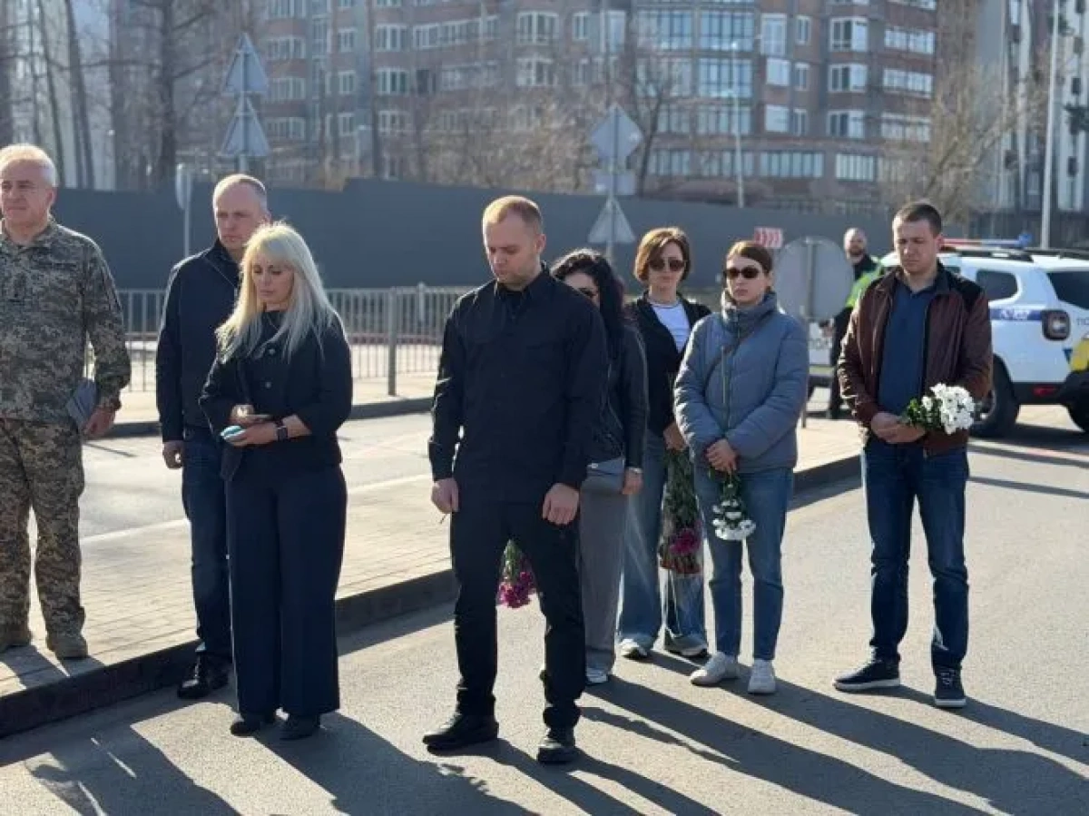 Четверта річниця звільнення Ірпеня: як вшанували Захисників біля «Караван-Гала»