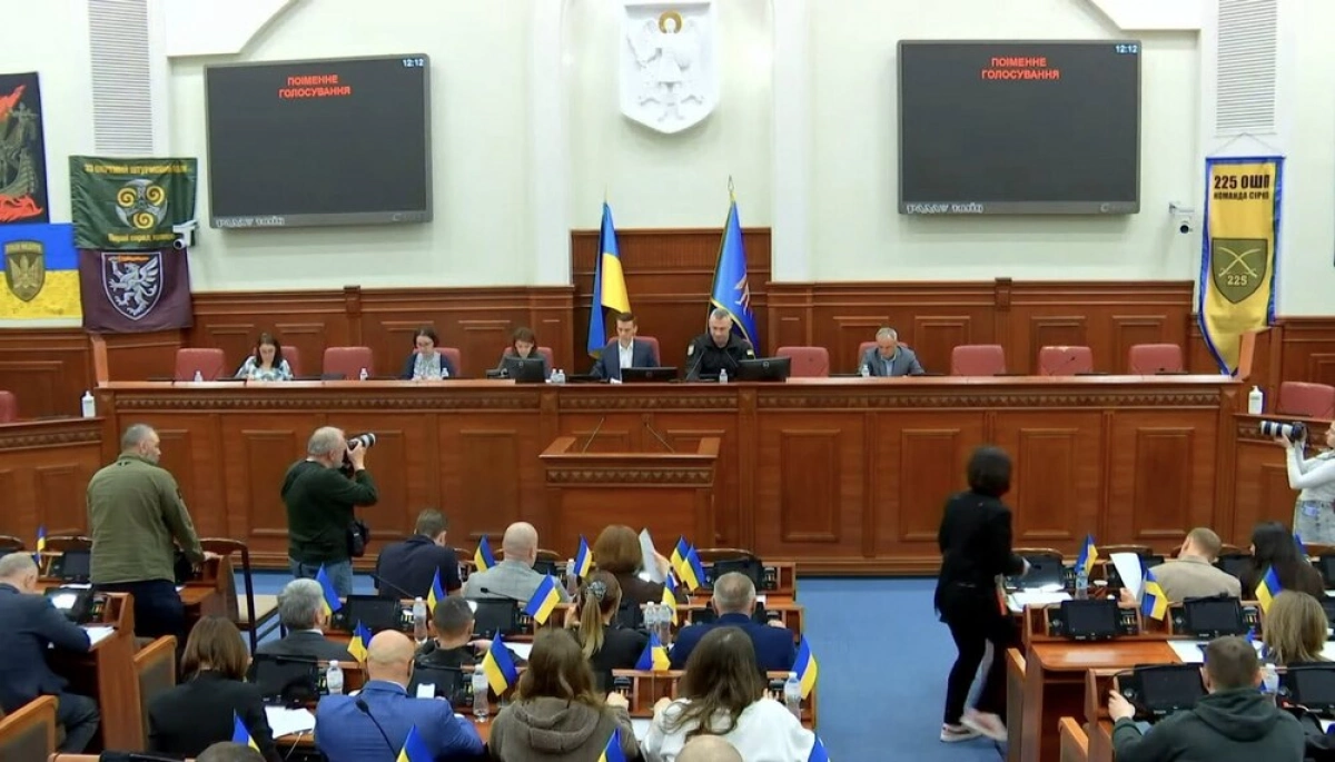 Забудову Київської фортеці зупинили: рішення відкликали після резонансу